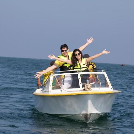 Sunny Paradise Resort Ngwesaung Buitenkant foto