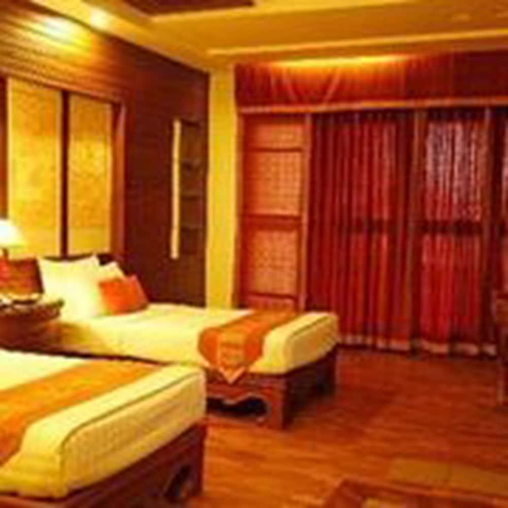 Sunny Paradise Resort Ngwesaung Buitenkant foto