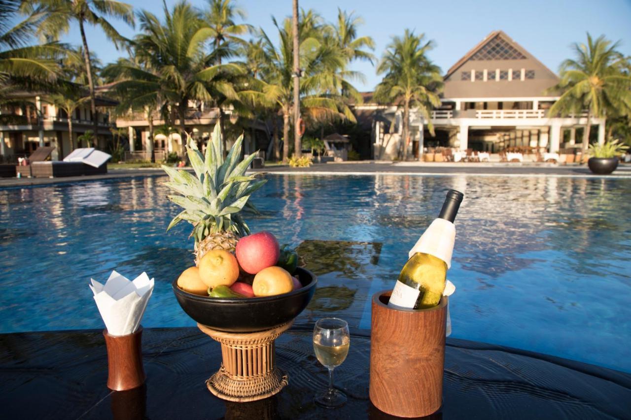 Sunny Paradise Resort Ngwesaung Buitenkant foto