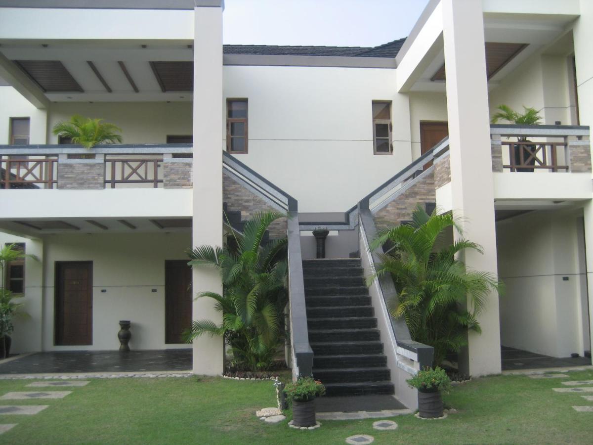 Sunny Paradise Resort Ngwesaung Buitenkant foto