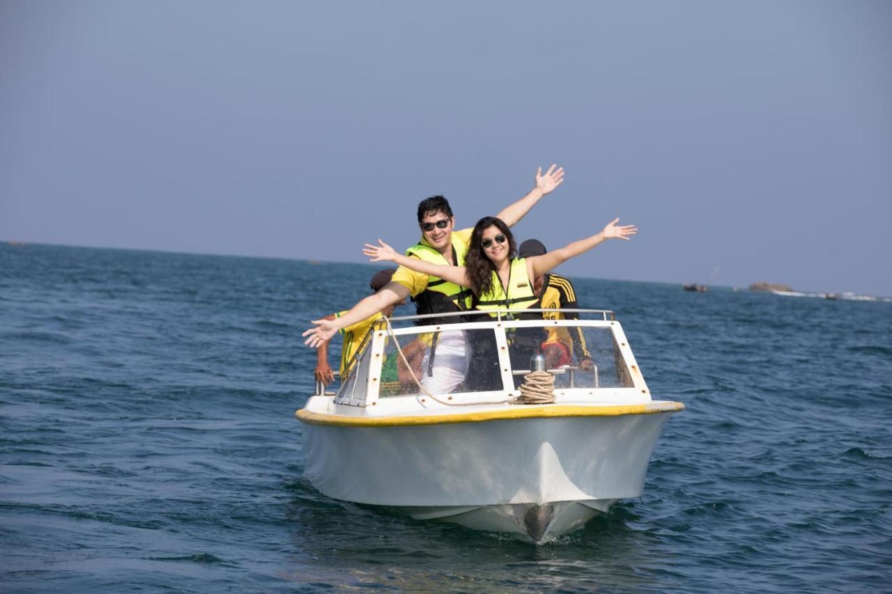 Sunny Paradise Resort Ngwesaung Buitenkant foto