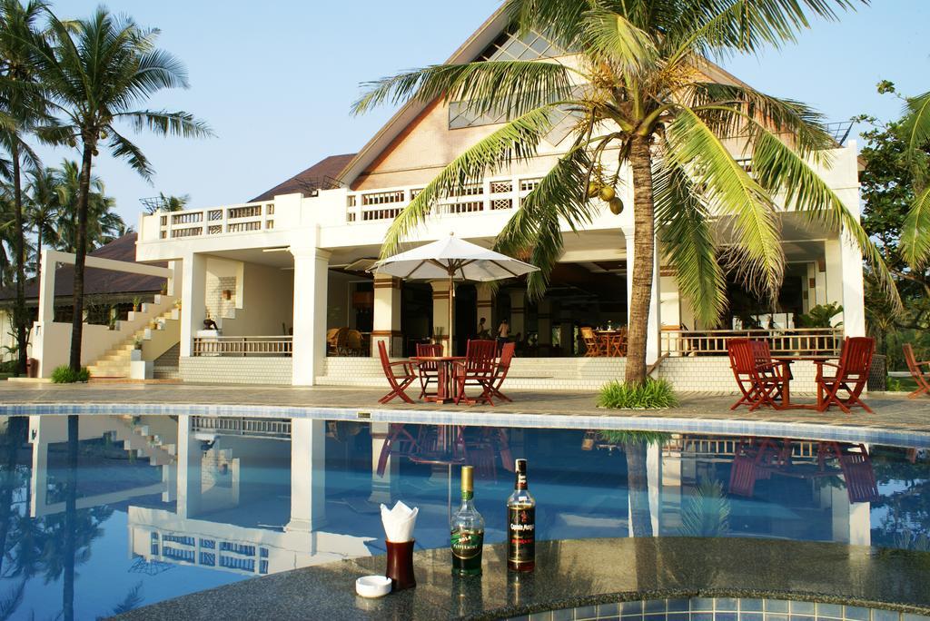 Sunny Paradise Resort Ngwesaung Buitenkant foto