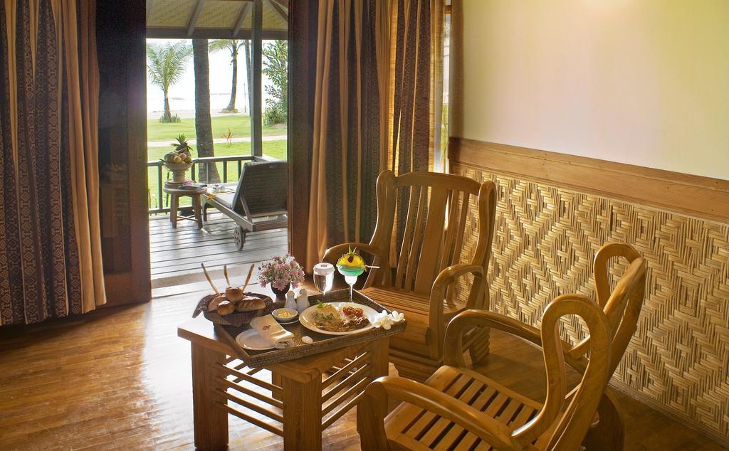 Sunny Paradise Resort Ngwesaung Buitenkant foto
